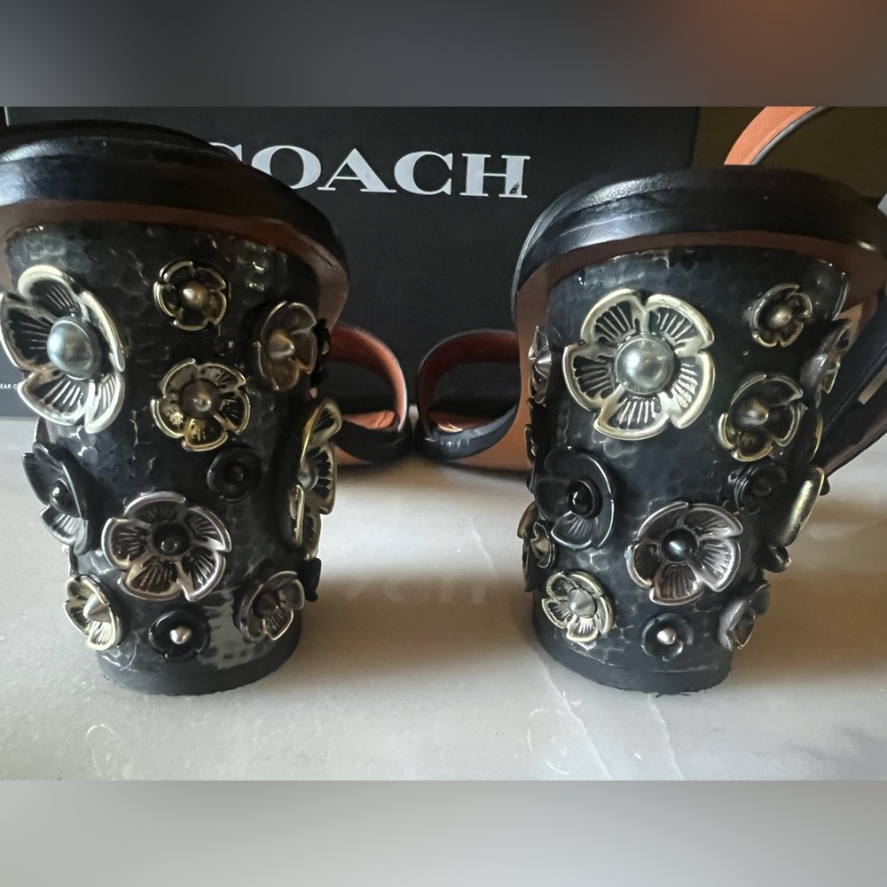 🥀 Coach Tea Rose Black Heels/Sandals - Picture 9 of 16